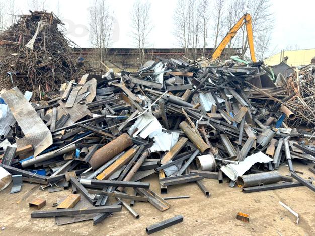 Нужен транспорт на перевозку лома
